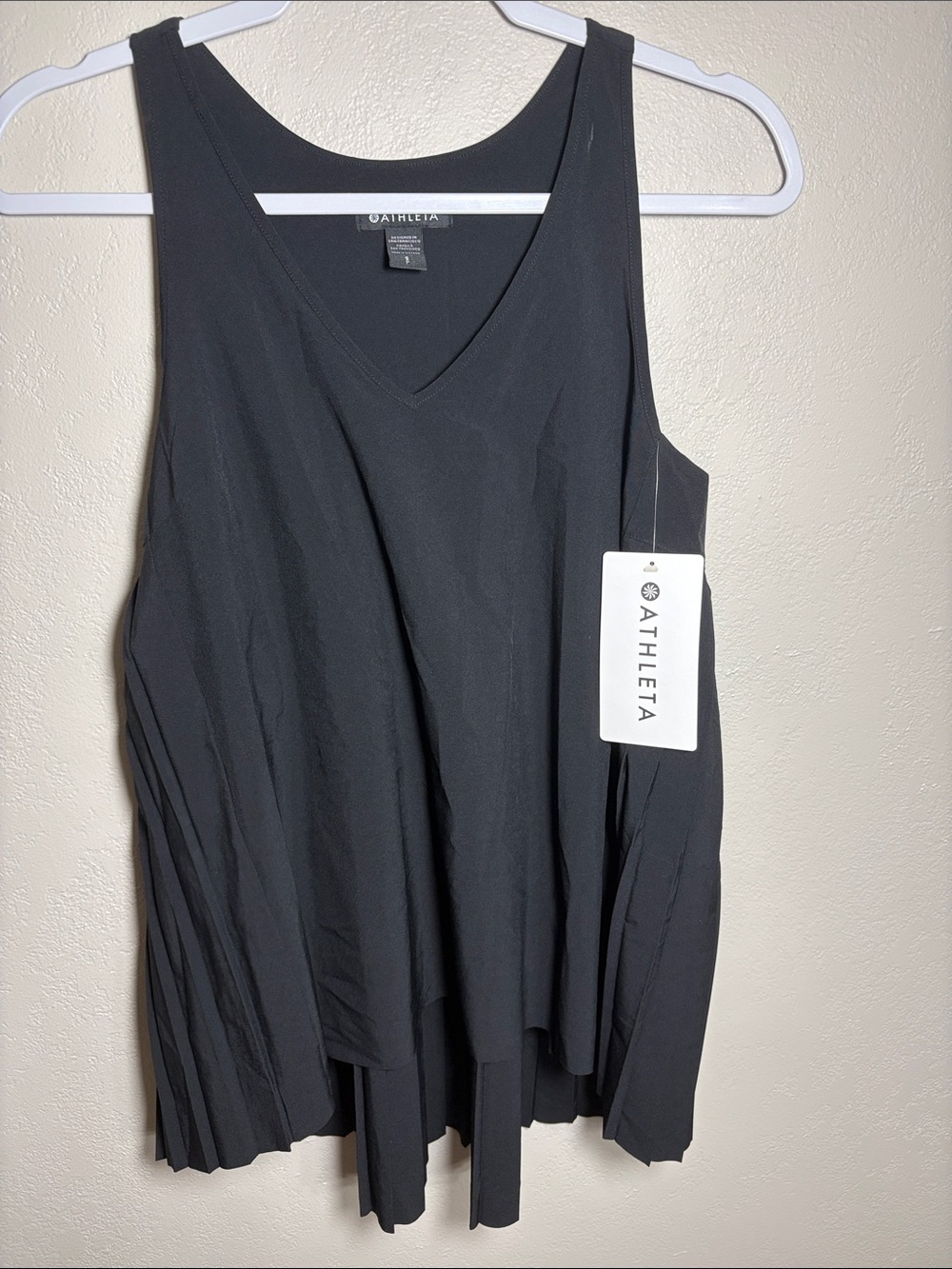 Athleta Black Spring Forward Pleated Tank